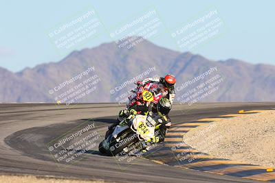 media/Nov-16-2024-CVMA (Sat) [[0e4bb1f32f]]/Race 11-Amateur Supersport Open/